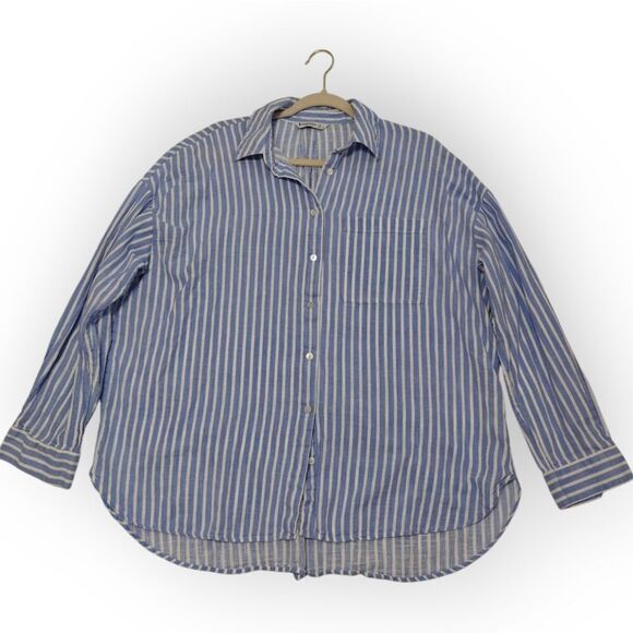 Stradivarius Oversized Cotton Blue and White Striped Button Down Shirt Sz L - Picture 2 of 6